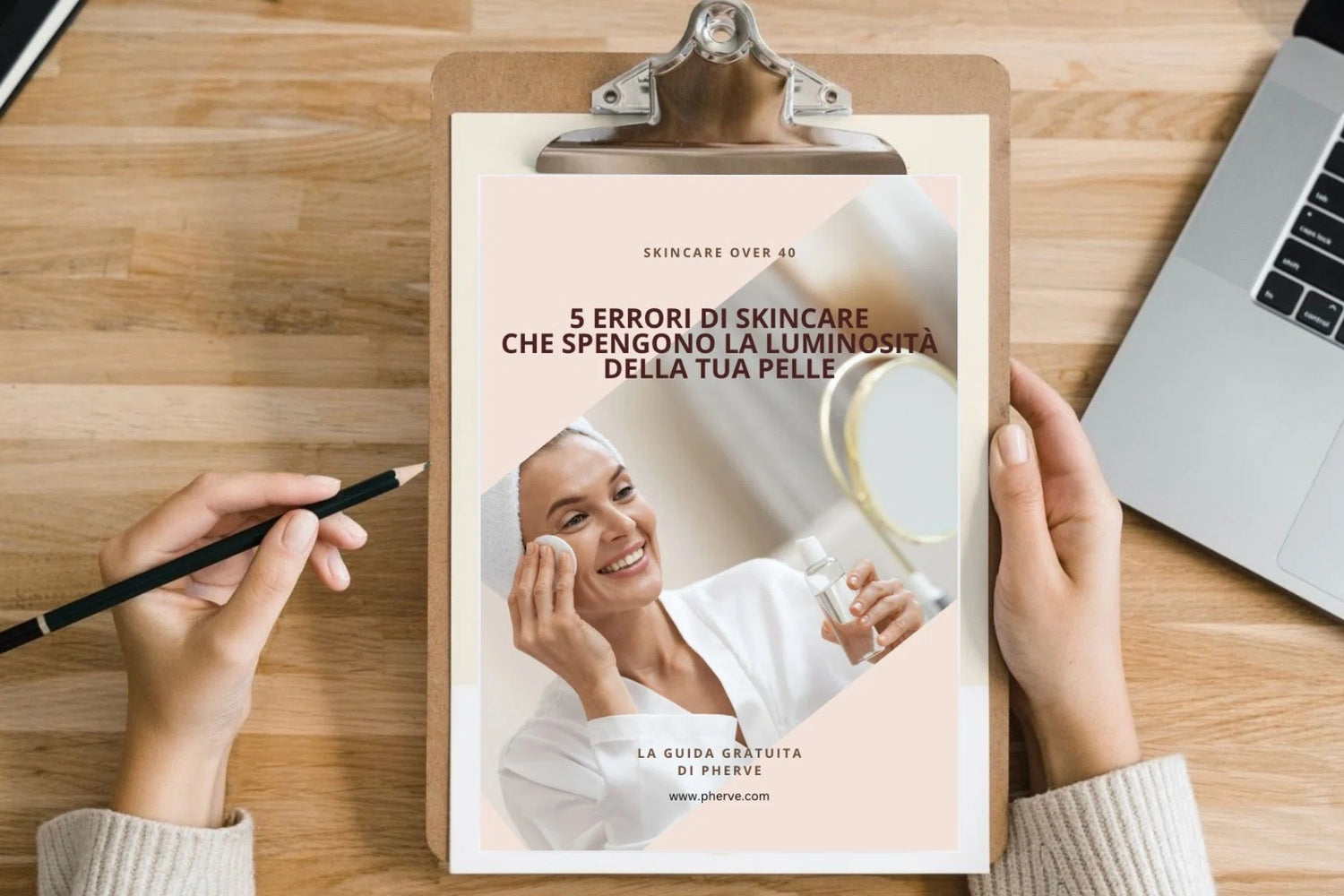 Copertina della guida gratuita Pherve - 5 errori di skincare che spengono la luminosità della tua pelle